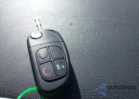 2004 Jaguar Xj Xjr z USA, uszkodzony, nr VIN SAJWA73B94TG30153